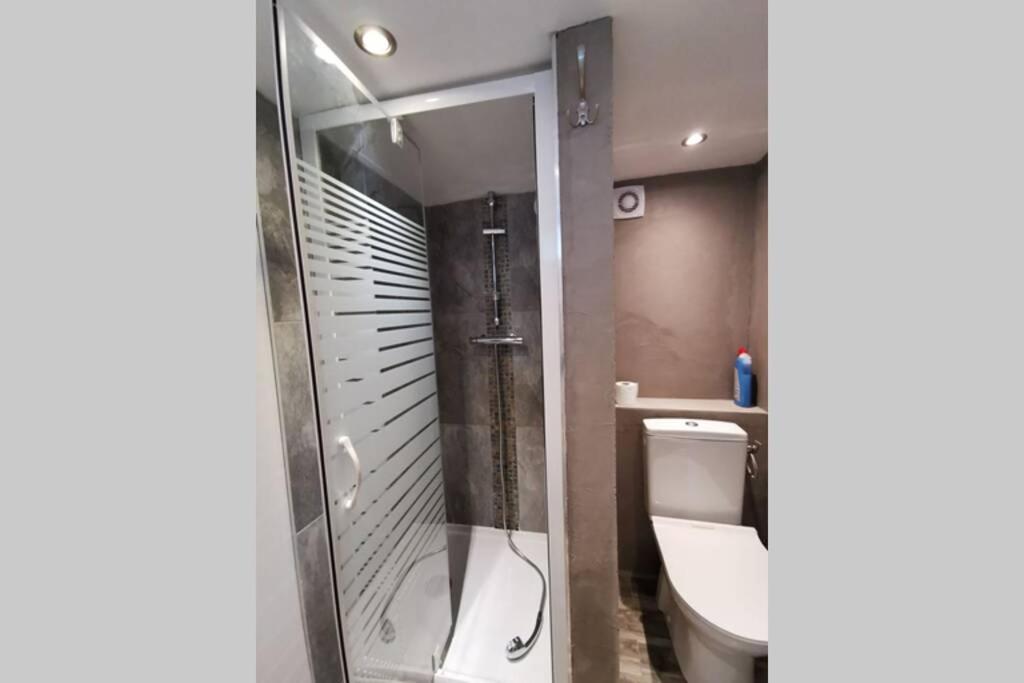 Le 3 De Coeur Avec Terrasse Apartment Honfleur Bagian luar foto